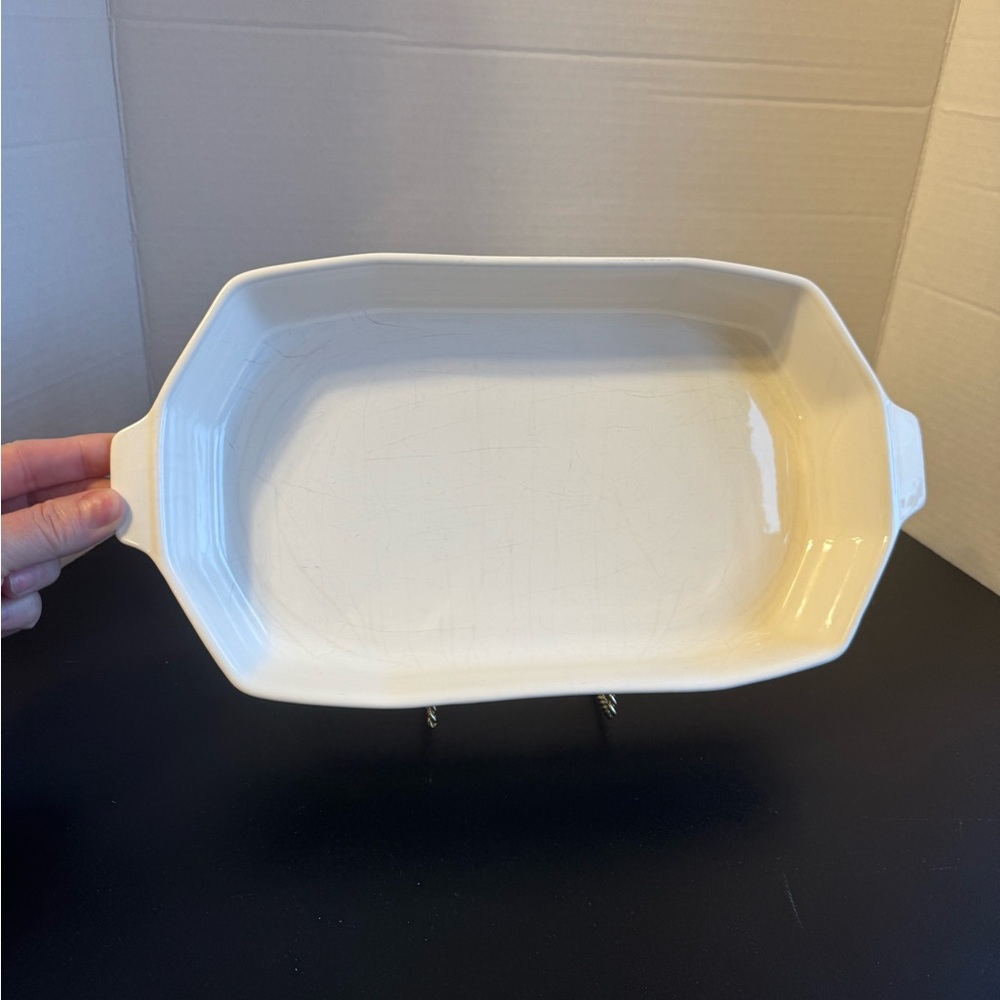 Pfaltzgraff 2qt Casserole dish. 12x7